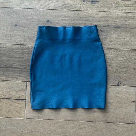 Blue Bondage Mini Skirt Wow Couture Small - Picture 3 of 5